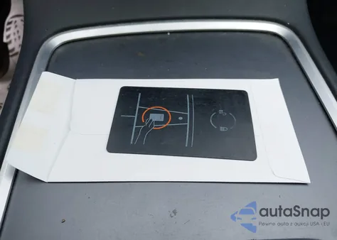 2022 Tesla Model 3 Rear-Wheel Drive z USA, uszkodzony, nr VIN 5YJ3E1EA3NF348292